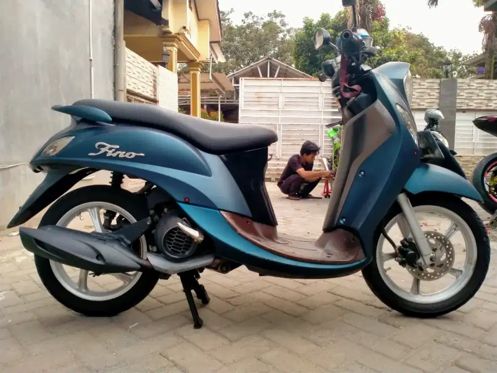 Yamaha Fino grande 125 lengkap motor sehat keterangan detail dibawah