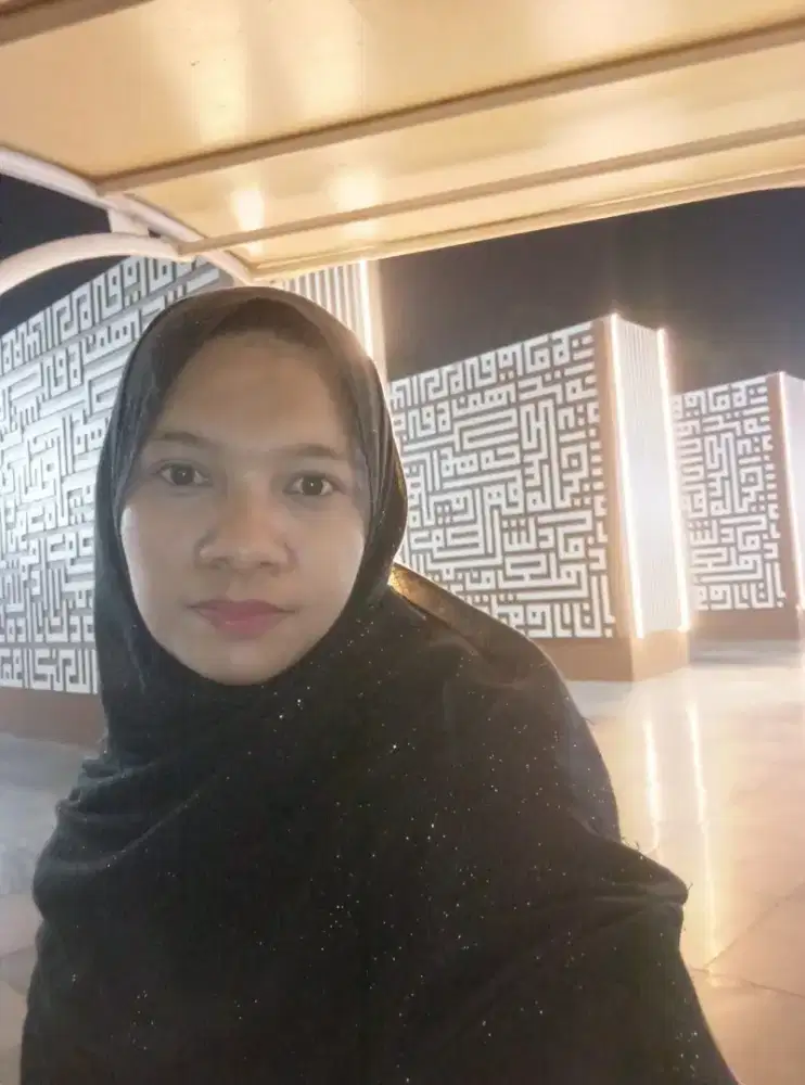Menawarkan jasa