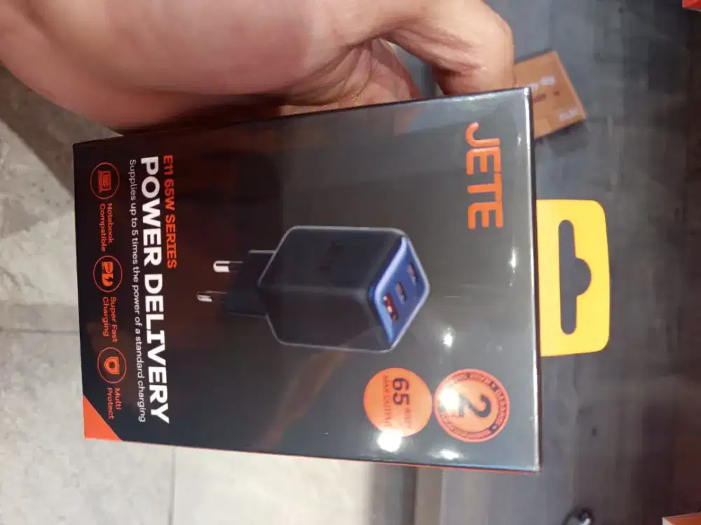 Adaptor 65W Super Fast charging