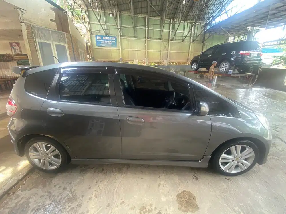 JAZZ TIPE RS MATIC LOW KM