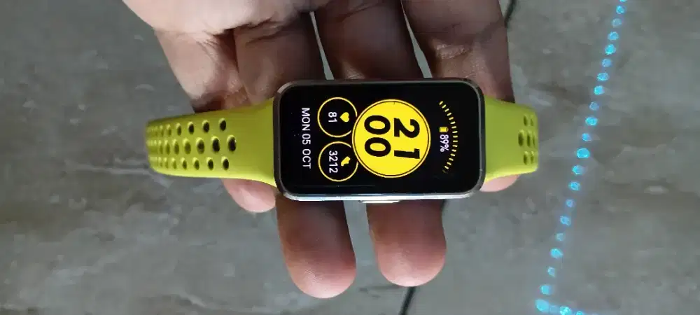 Huawei band 10 hijau