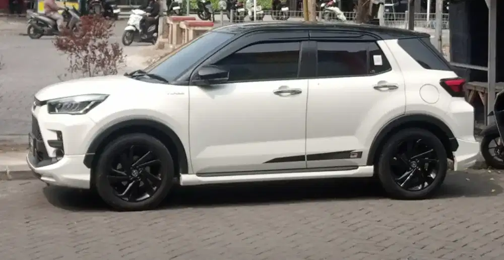 Raize GR Sport TSS Two Tone