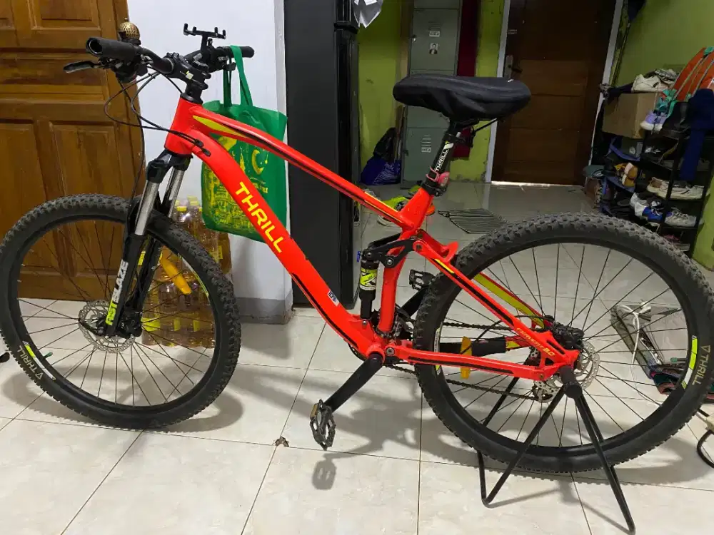 SEPEDA THRILL LIMITED