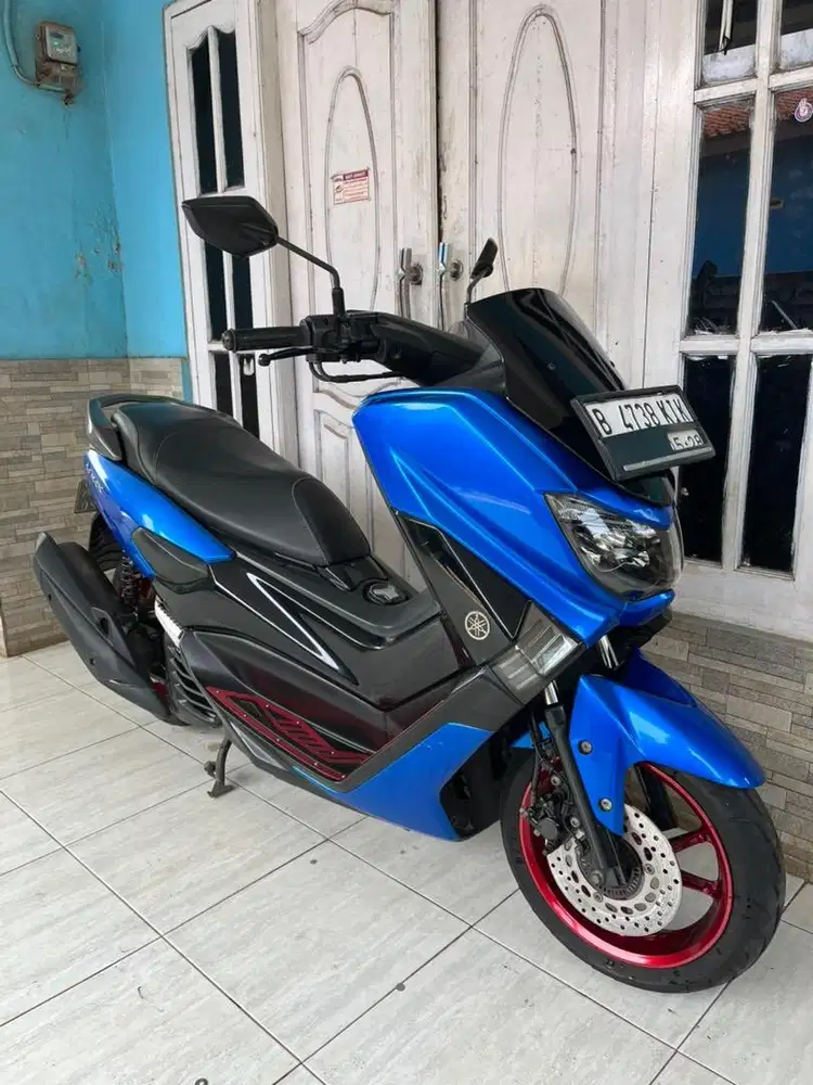 Yamaha nmax old