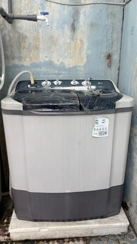 DIJUAL LG Mesin Cuci 2 Tabung 9kg (P9050R)