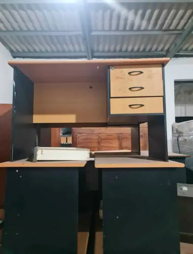 Jual meja kantor laci siap pakek