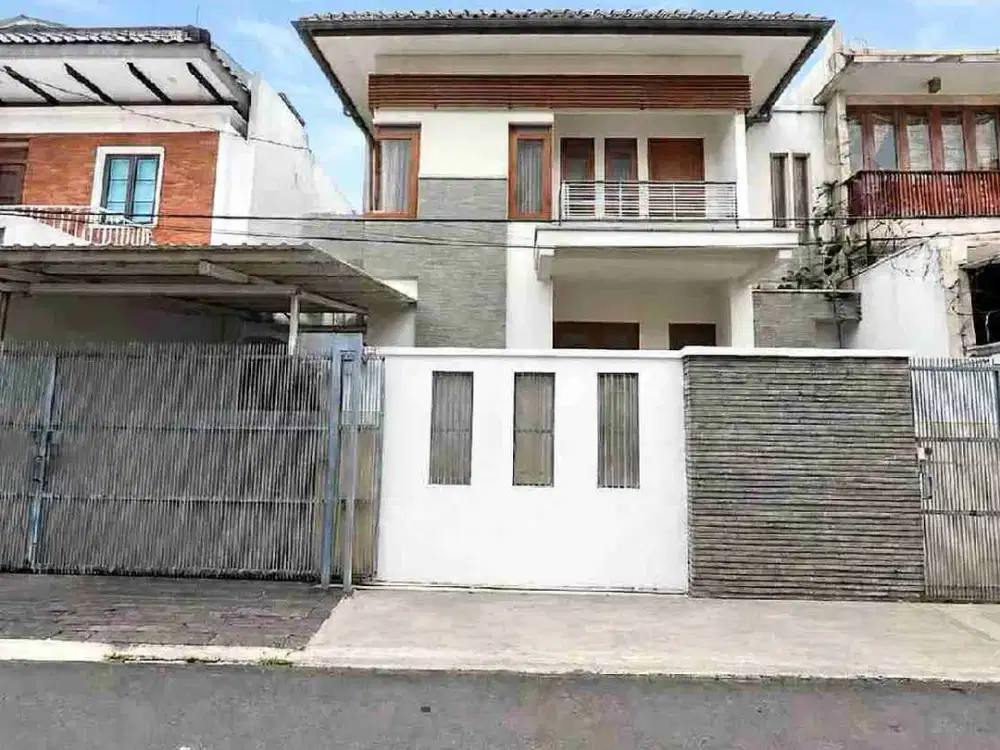 Rumah 2 lt kawasan premium Pulo, Kebayoran Baru Jakarta Selatan