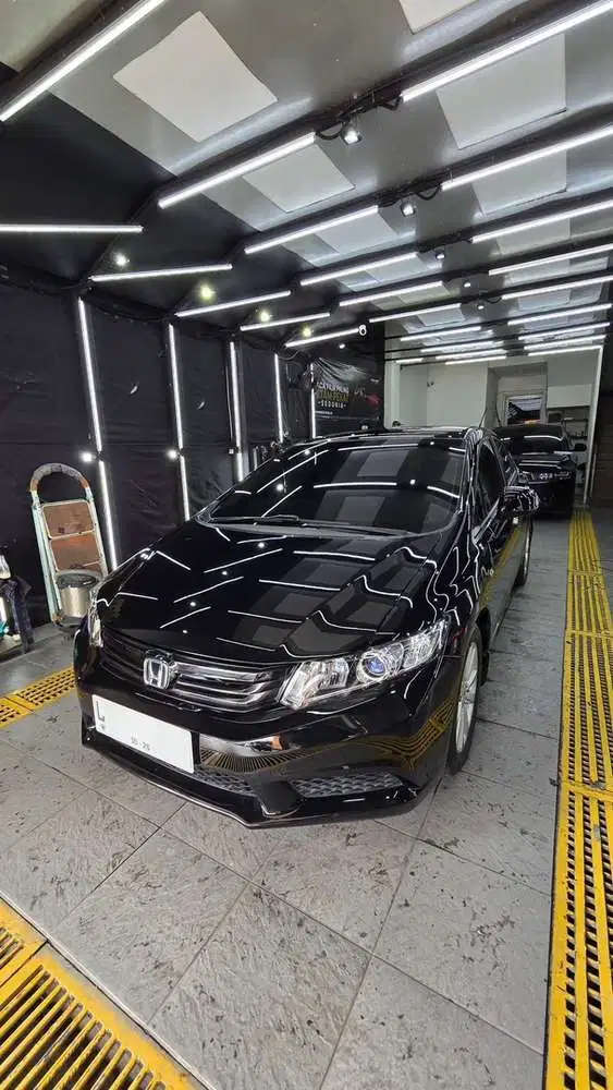 Honda Civic FB 1.8 AT 2013