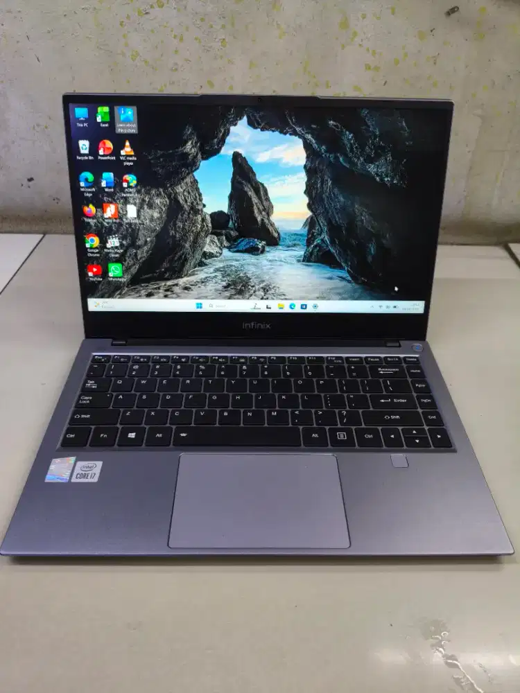 Infinix X1 Pro, Core i7 gen 10, Ram 16Gb, Ssd 512Gb, layar 14 inch