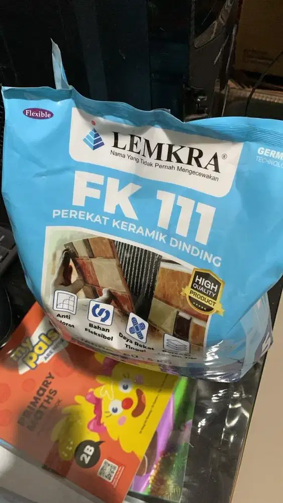 Semen Pasang Granit Diatas Keramik
