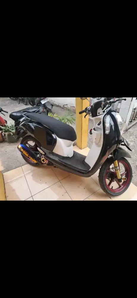 Honda Scoopy FI 2016 Kondisi Siap Pakai