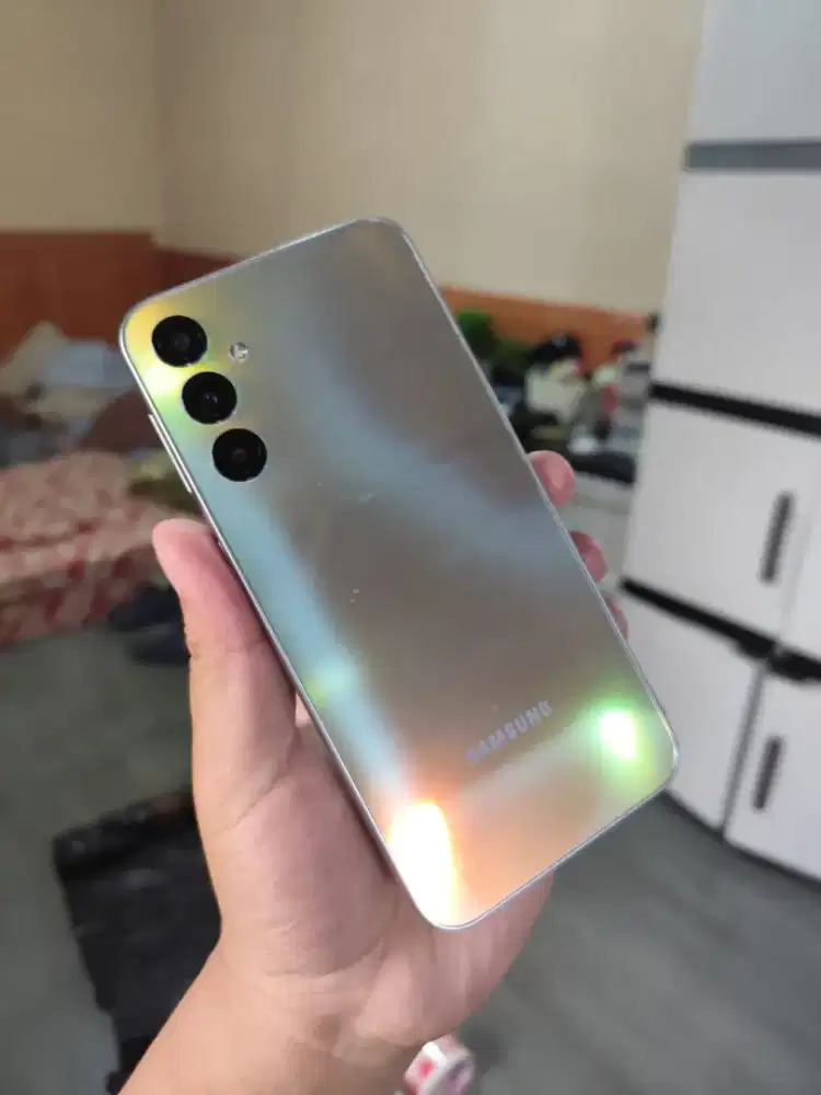 Samsung A24 8/128 mulus,hp+cas