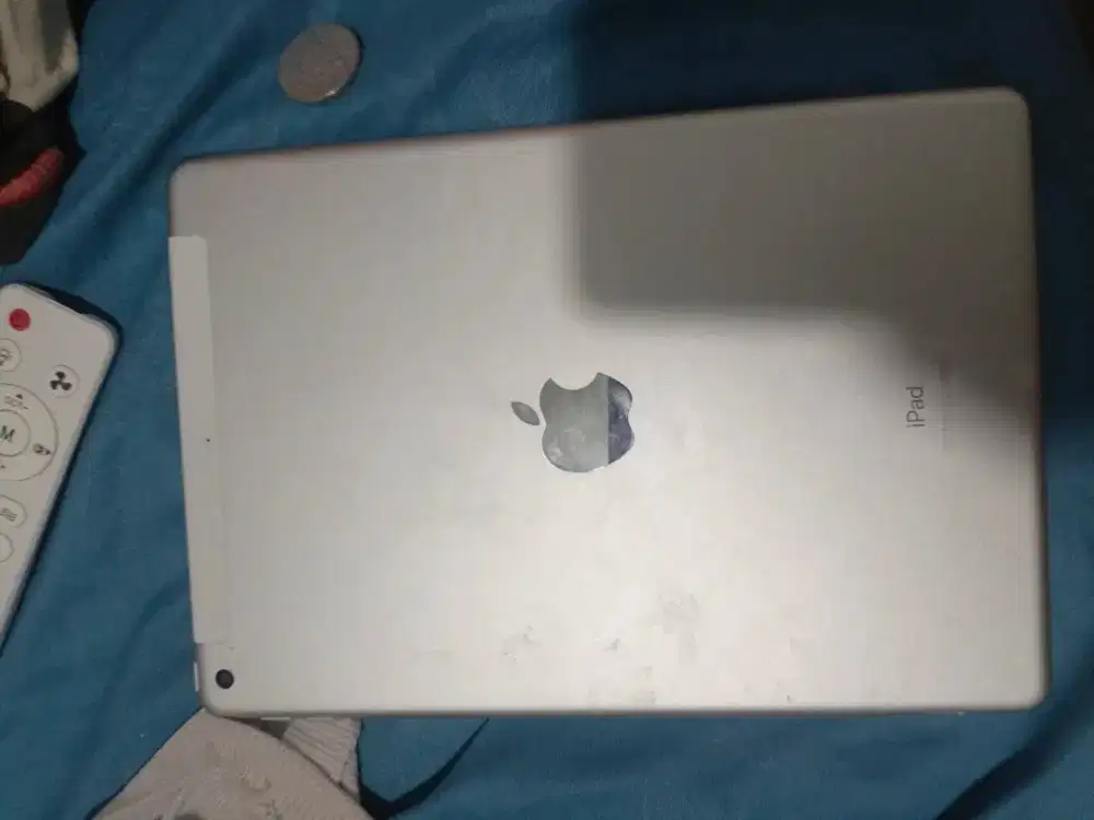 iPad 7th Generation 32GB Cellular
