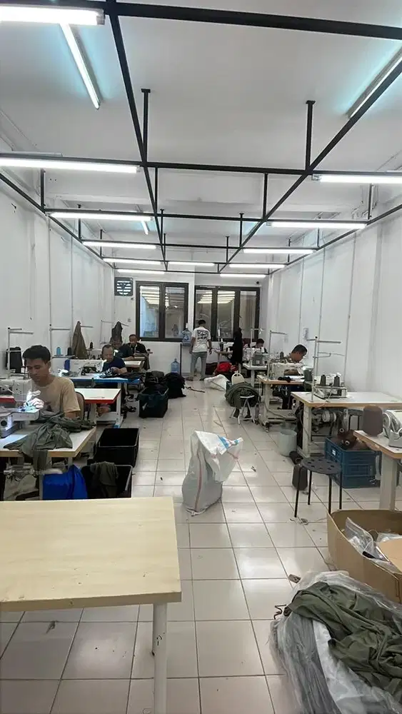 Office Boy Kantor