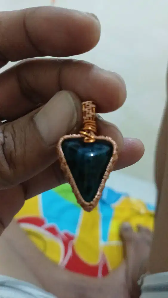 Liontin bacan doko totol handmade