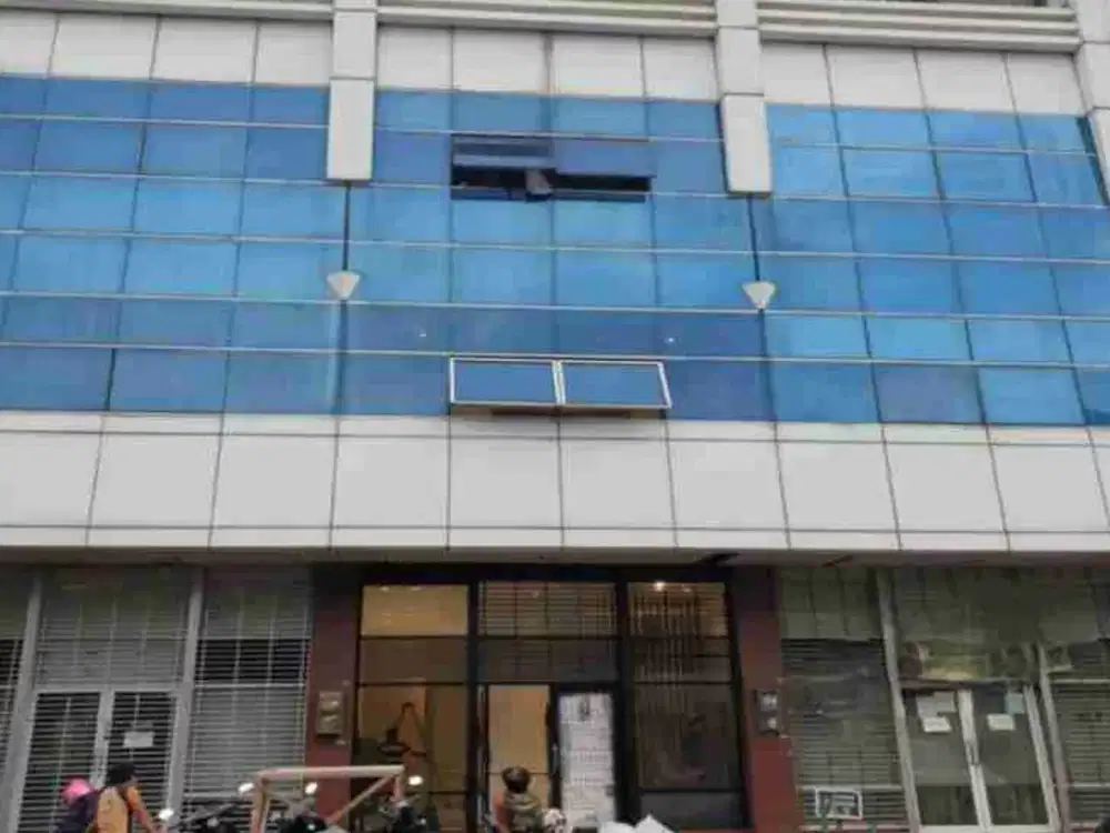 Ruko Puri 3,5 Lantai Cocok Untuk Usaha Atau Kantor