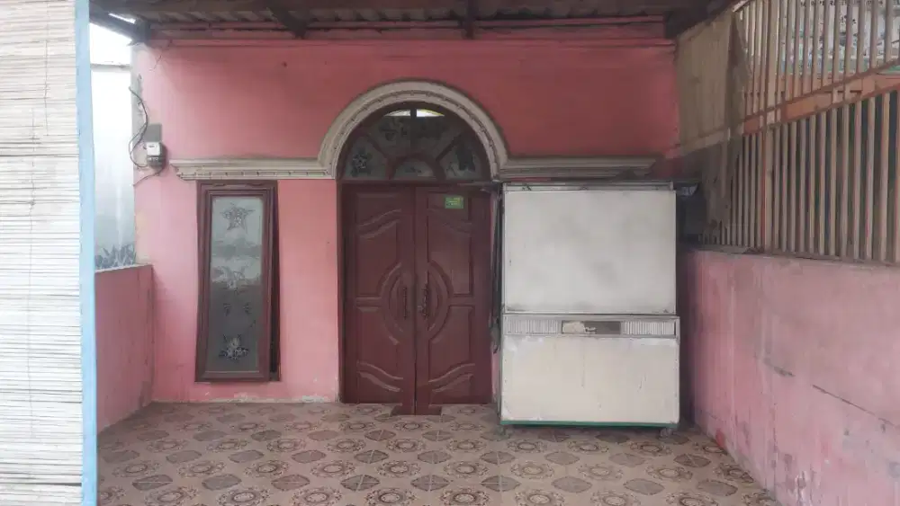 Rumah Depan Pasar Cocok Untuk Buka Usaha