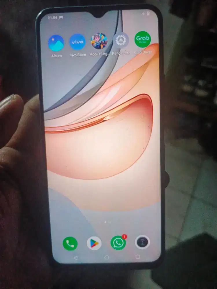 Vivo y53s ram 8/128gb