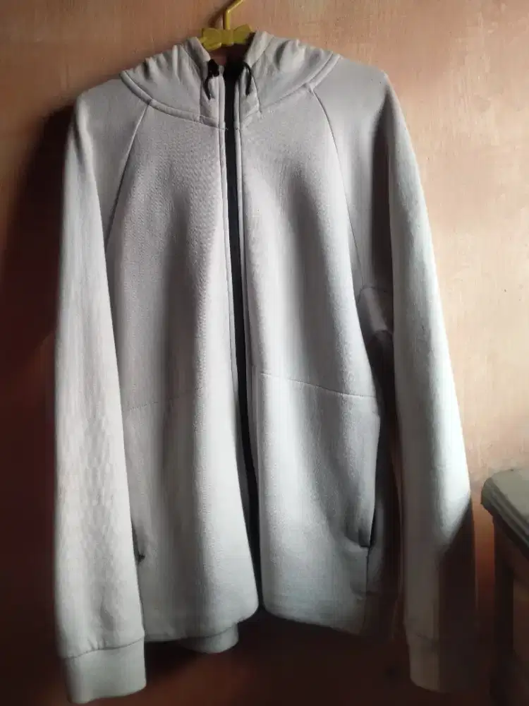 Jaket Hoodie Putih Polos