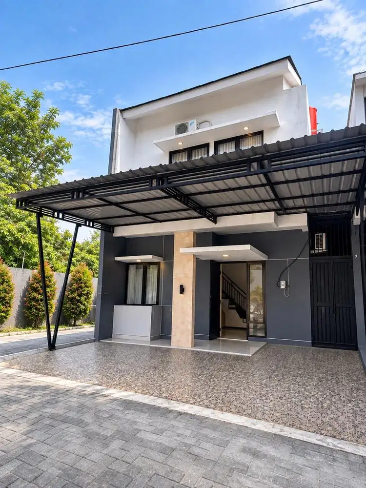 JUAL CEPAT! RUMAH 2 LANTAI SIAP HUNI, NEGO! DEKAT UNIMUS & KAMPUS!