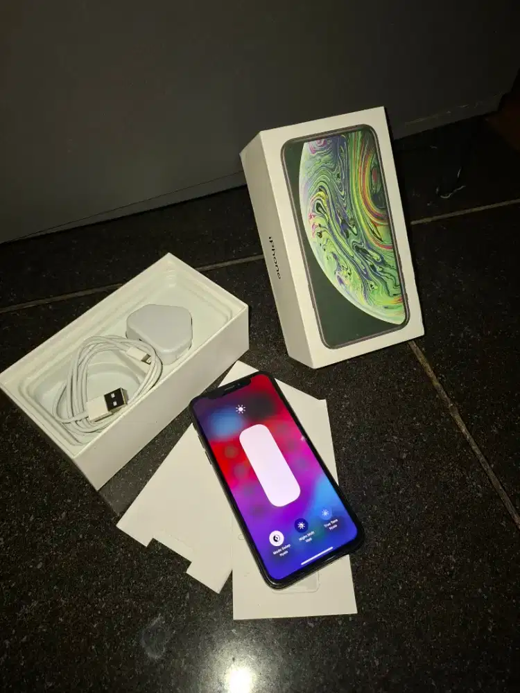 iphone xs 64gb regist permanent
