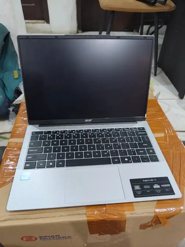 Acer aspire lite 14-32p 8/512
