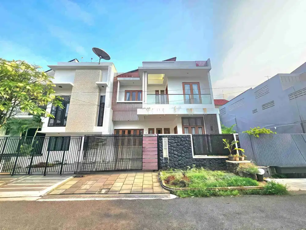 DIJUAL RUMAH DI PONDOK INDAH JAKARTA SELATAN NEGO SAMPAI JADI