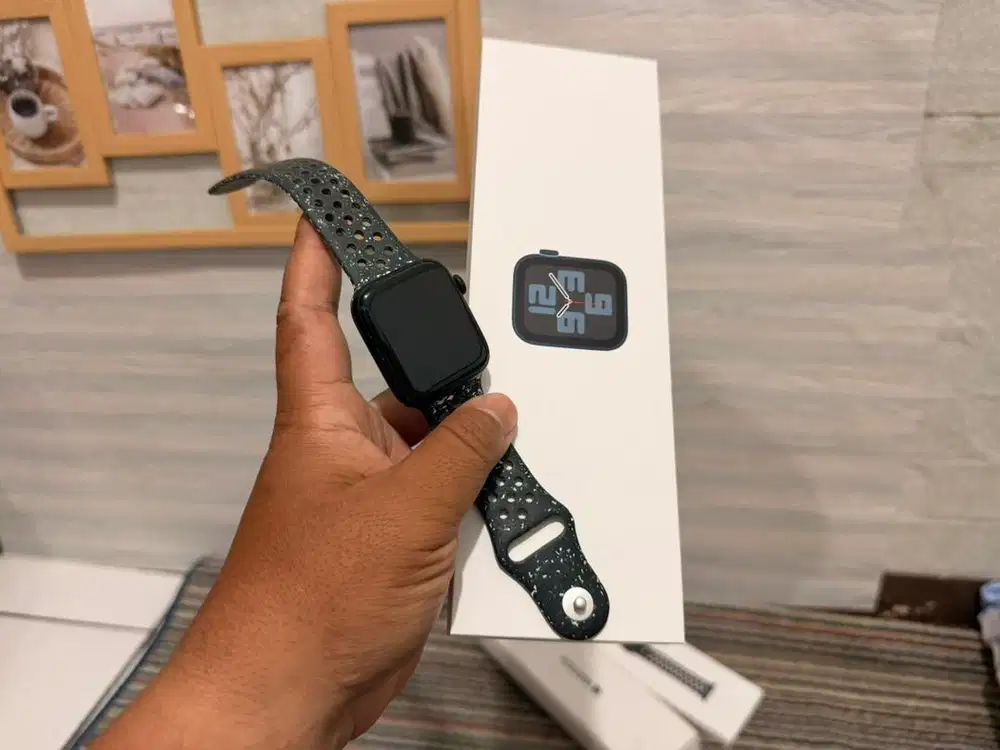 Iwatch se gen 2 44mm mulus 1000% like new fullset