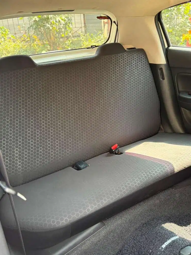Mitsubishi Mirage 2015 Bensin