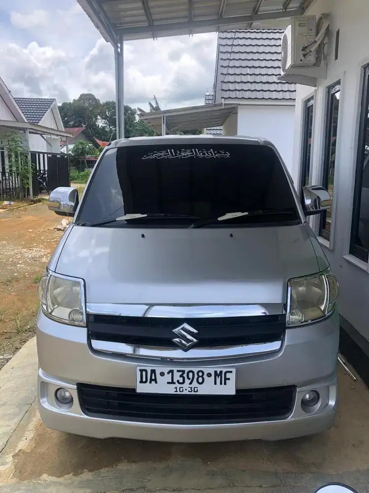 Suzuki APV 2010
