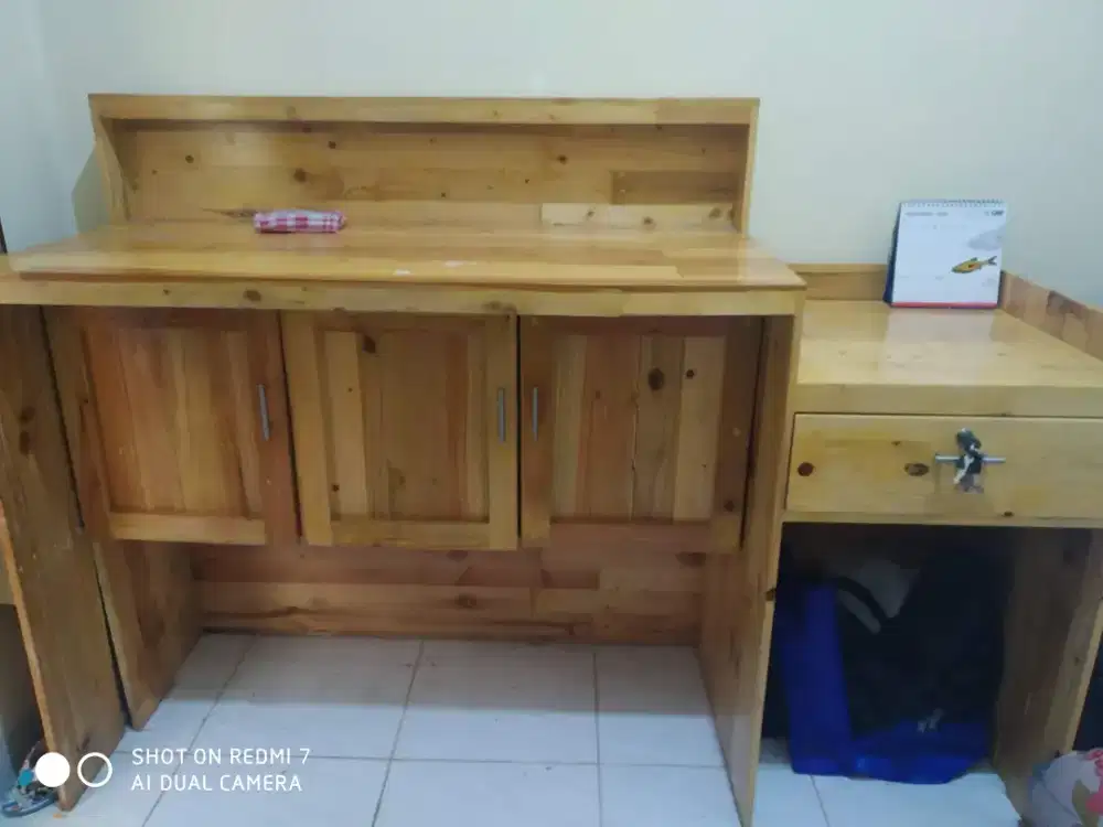Di Jual Meja untuk usaha makanan/minuman