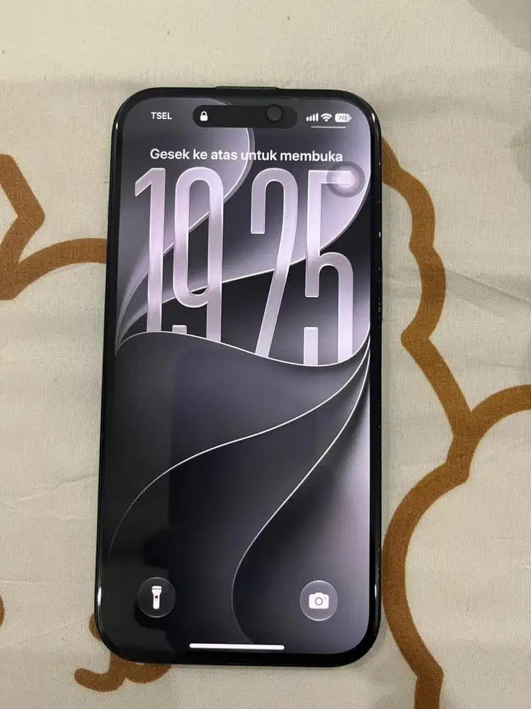 iPhone 15 128GB iBox