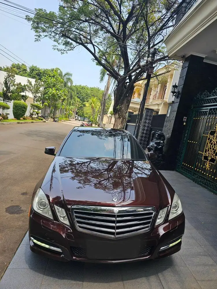 Mercy E 300 Avantgarde (Low Km)
