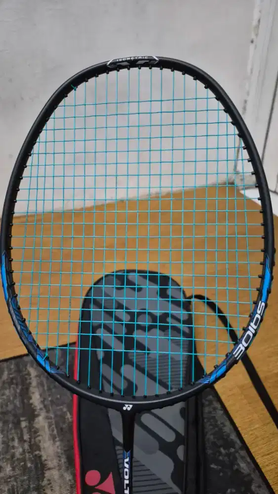 Raket yonex voltric 47i
