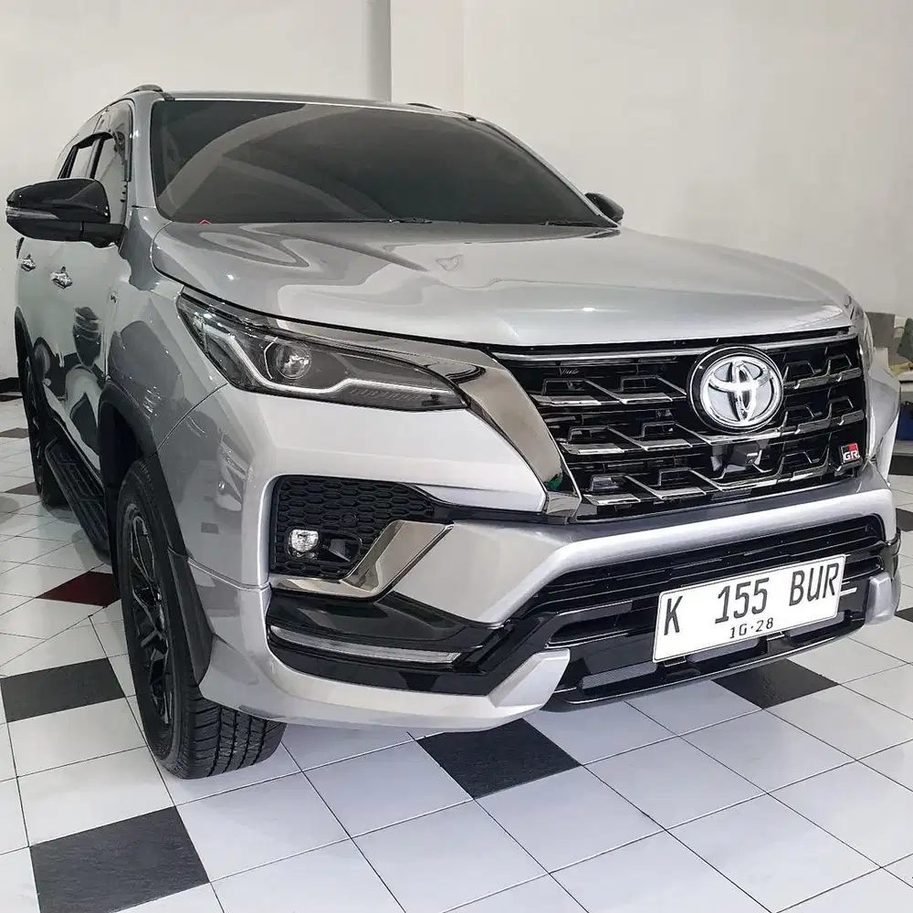 KM 32 RB Full Ori Toyota Fortuner 2.8 VRZ GR 2023 / 2022 Fortuner 2024