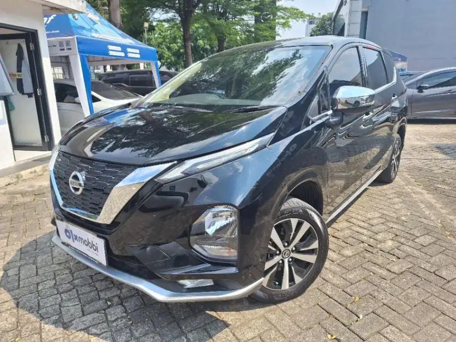 LOW DP Nissan Livina 1.5 VL Bensin-AT 2019 WZU