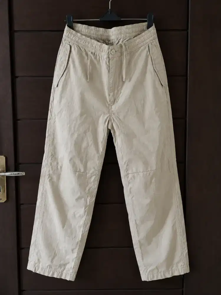 Celana Panjang UNIQLO Original Khaki - Size S