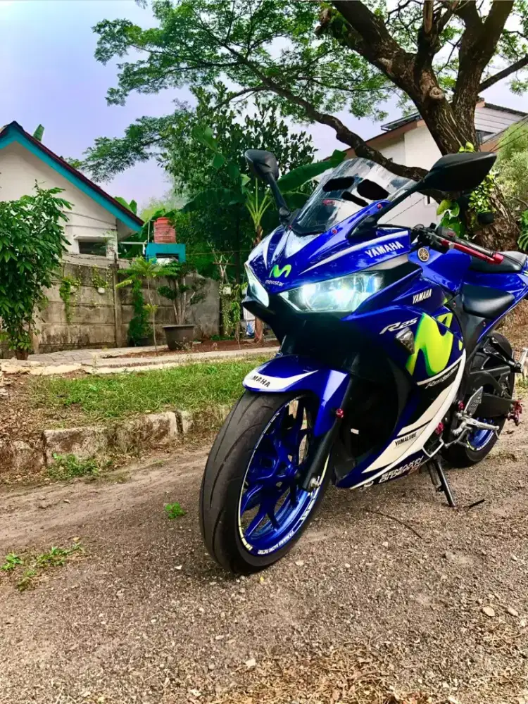 Yamaha R25 2016