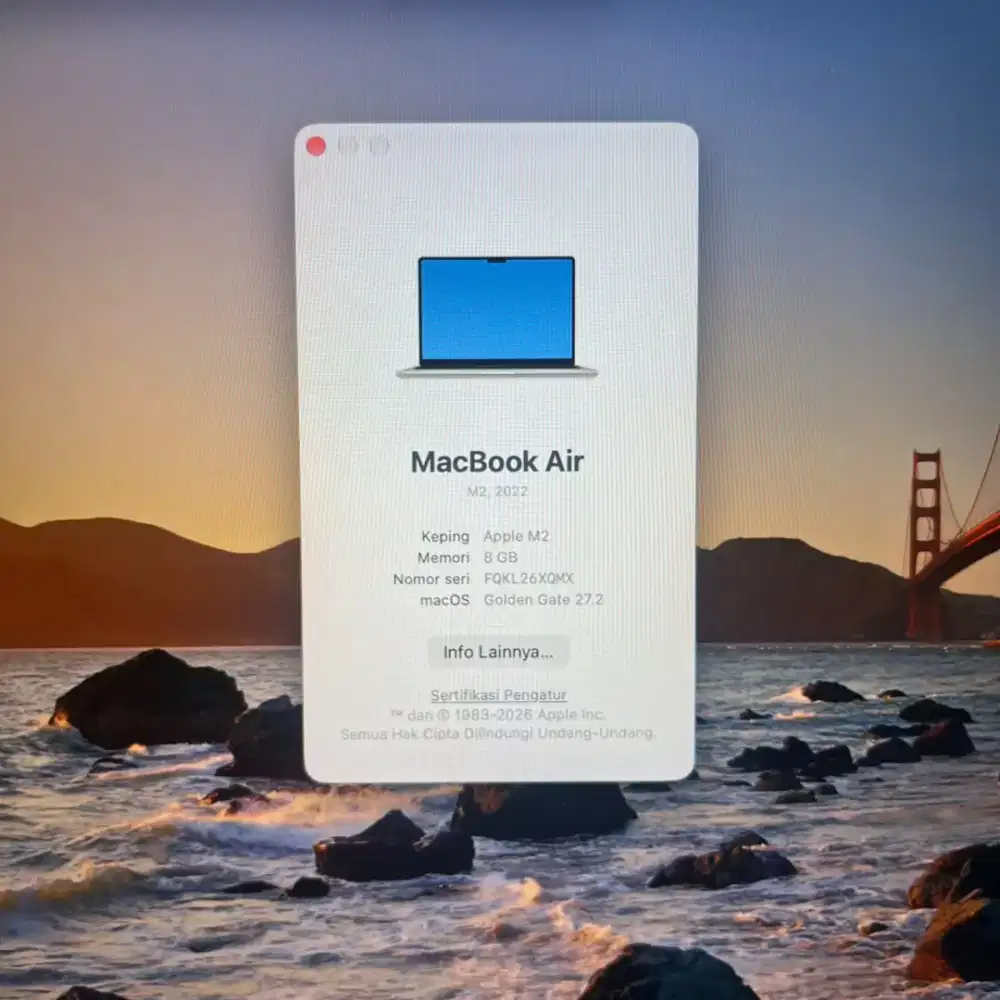 Macbook Air M2 13 Inch Ram 8 Ssd 512 full set Starlight mulus
like new