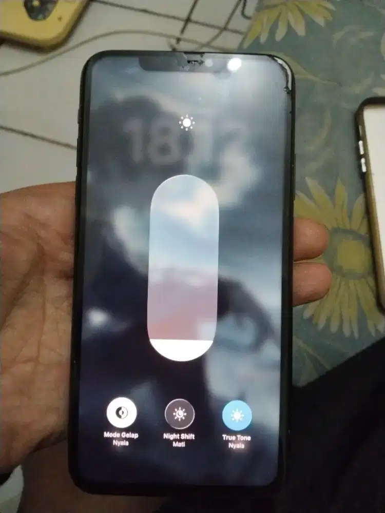 IPhone 11 promax 512gb inter