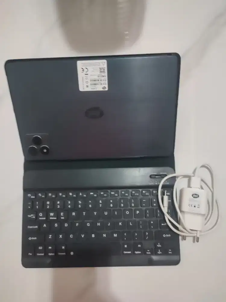 Itel Vistatab 11 4G ram 4/128
mulus nominus