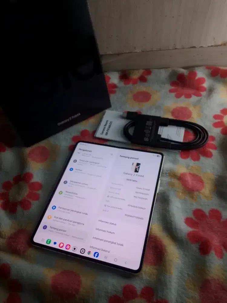 Samsung Z fold 4 5G ram 12/256 sein