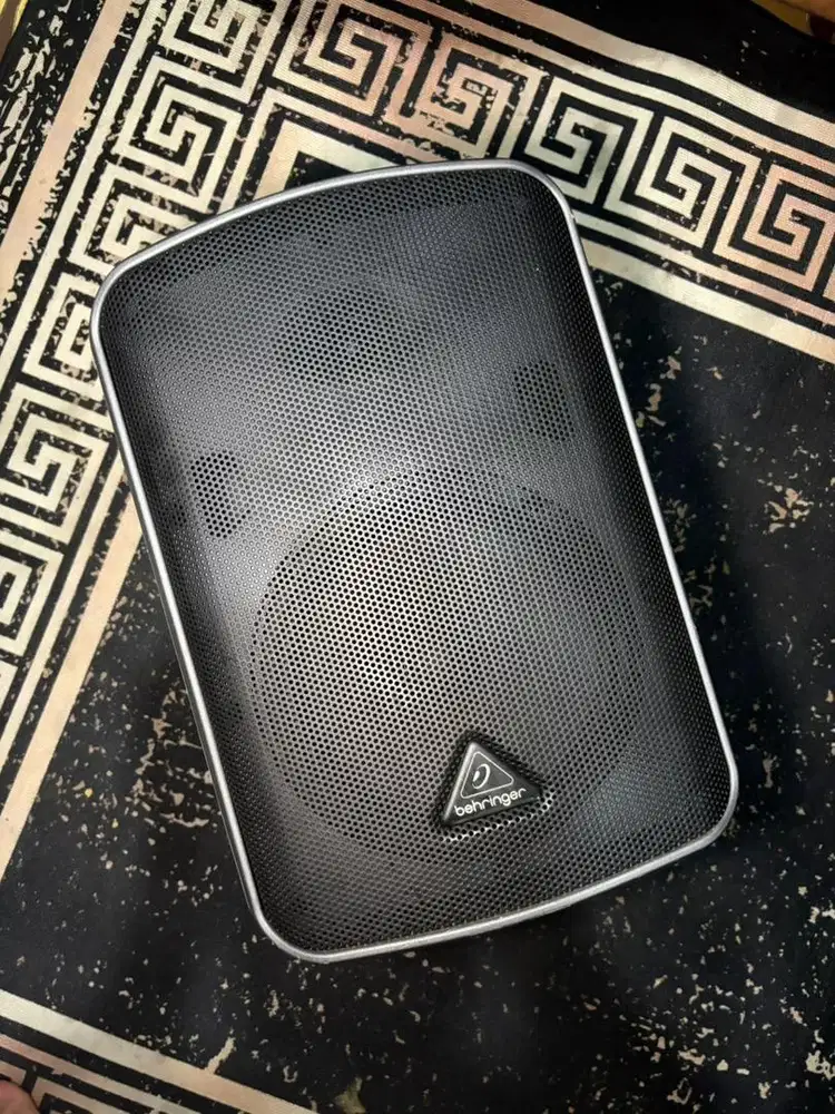 JUAL CEPAT SPEAKER PORTABLE BEHRINGER MPA200BT
