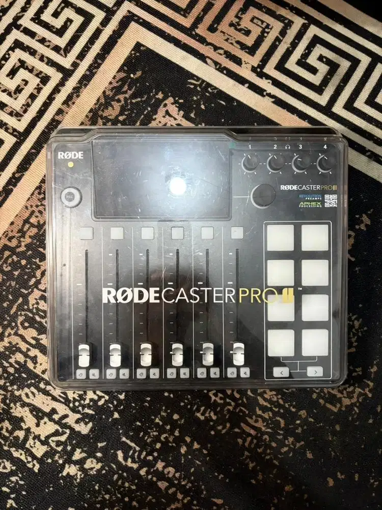 JUAL CEPAT MIXER RODECASTER PRO II