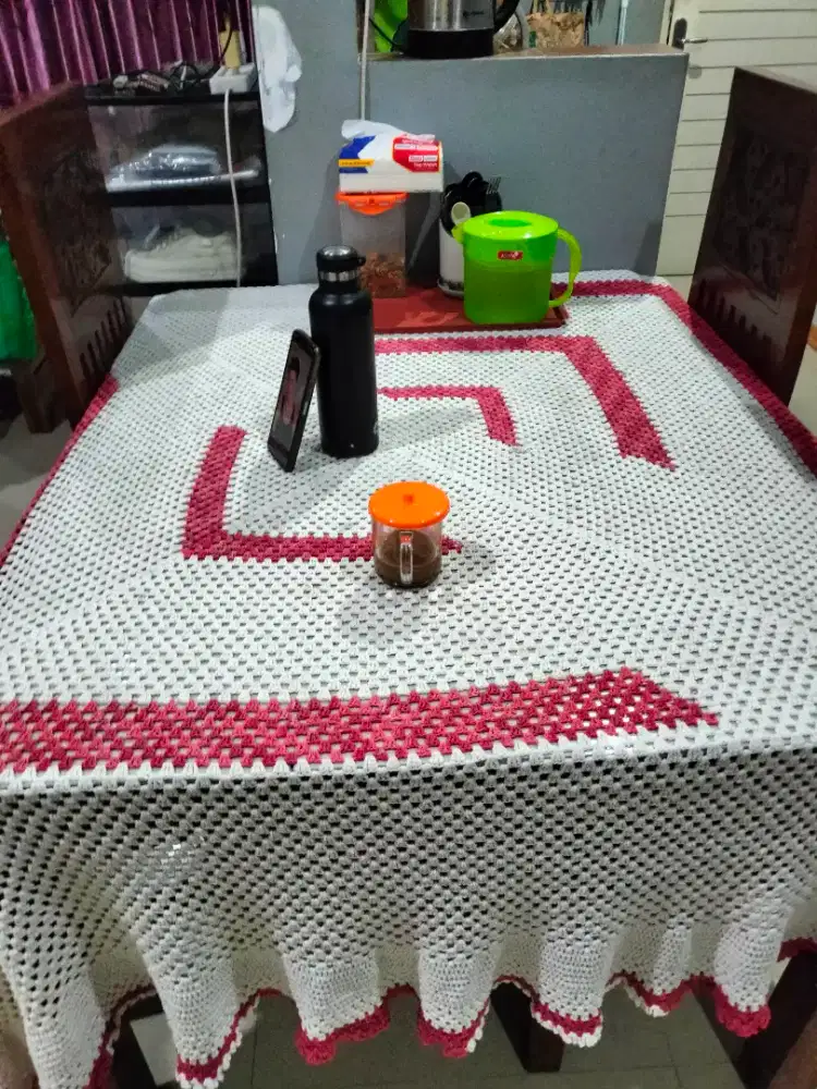 Di Jual Set Meja Makan