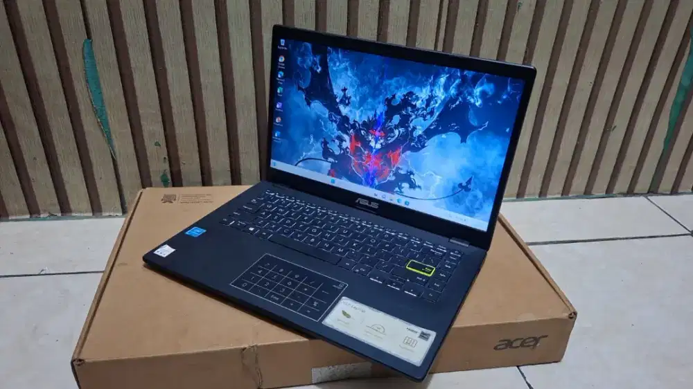 Laptop Asus Vivobook E410MA