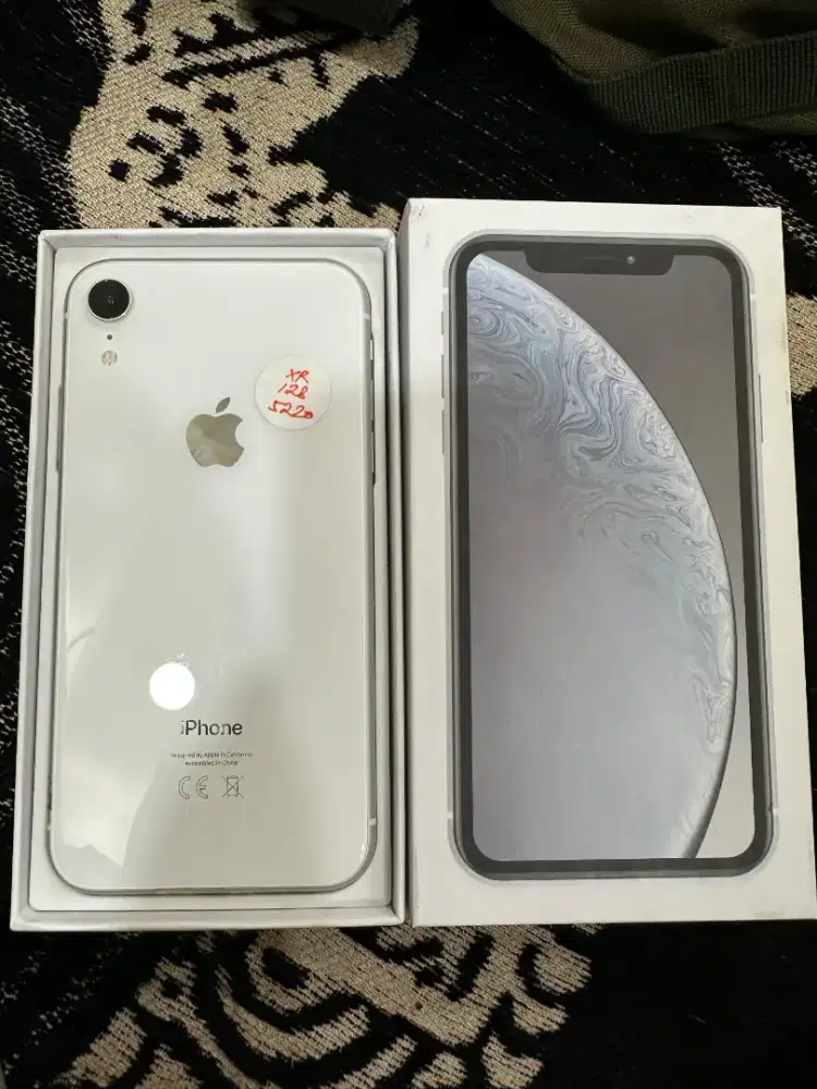 iPhone XR 128 Gb Fullset No Minus Bh 90% All Oprator