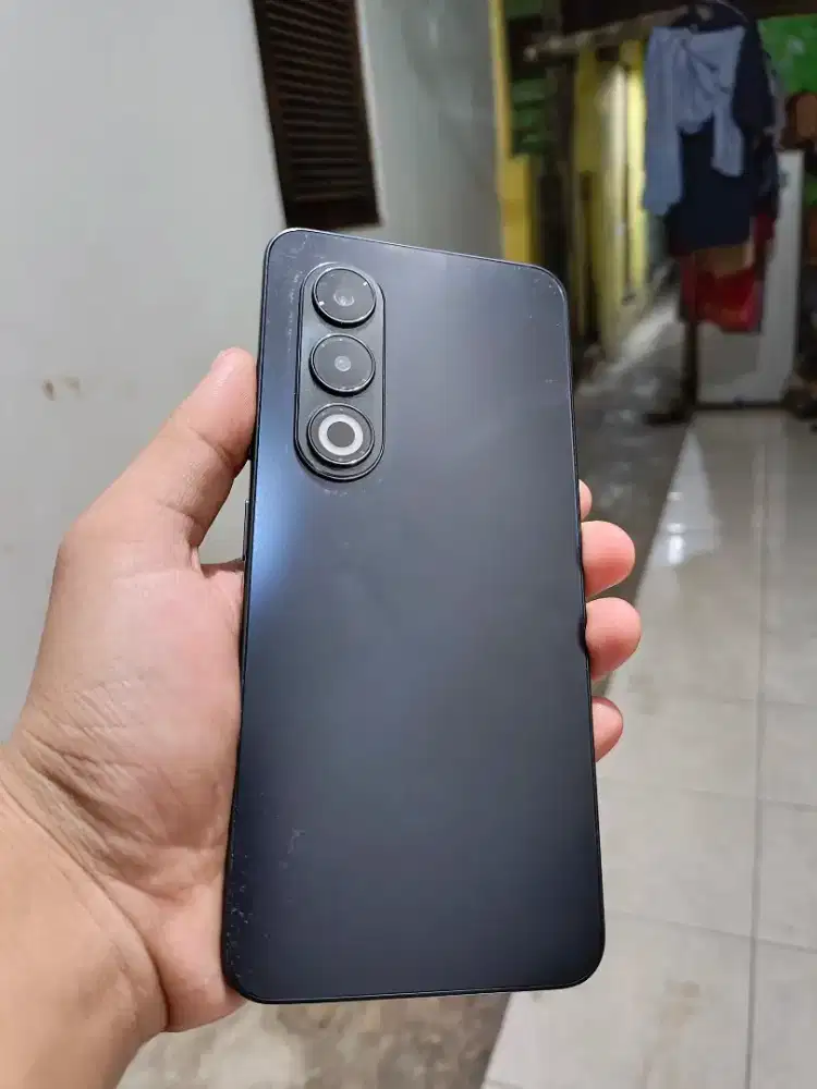 ITEL S25 Ram 8/128 gb