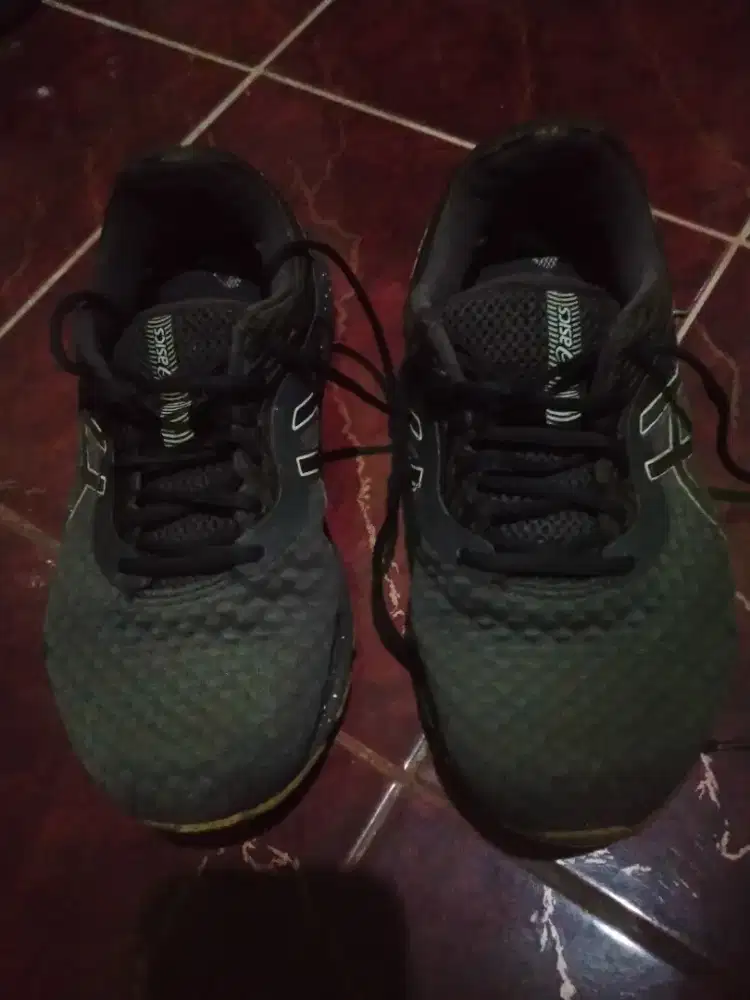 Sepatu asics gel-pulse