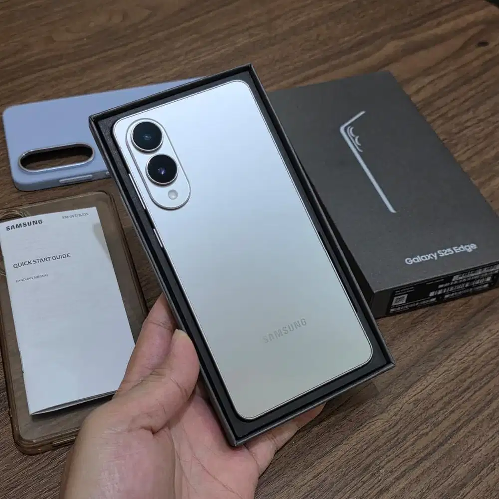 Samsung S25 EDGE 12/256GB 5G Garansi Resmi SEIN Aktif Like New